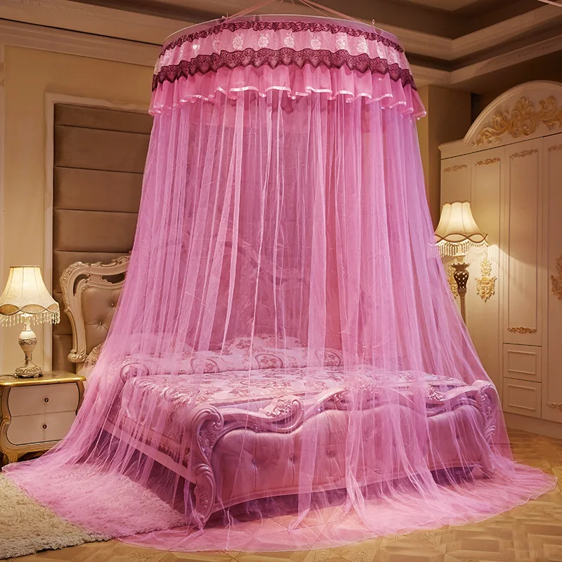 lit-baldaquin-rose-elegant