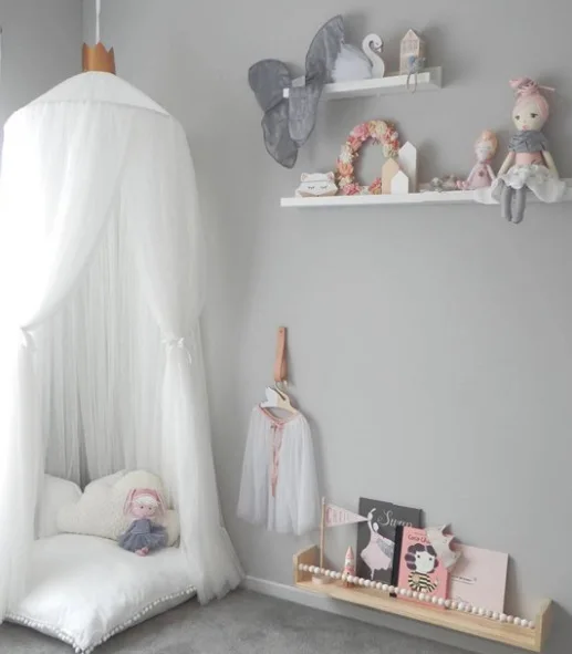chambre-enfant-livres-peluche