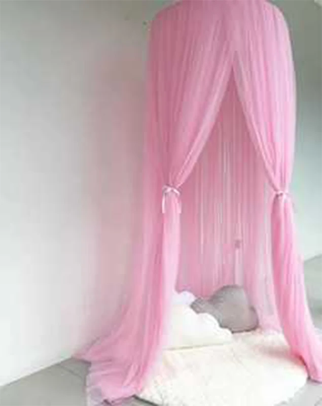 lit-romantique-chambre-cosy