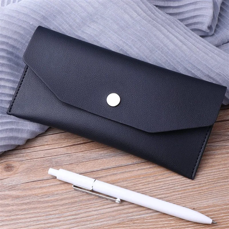Porte carte femme en cuir - noir élégance